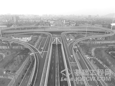 文一路隧道